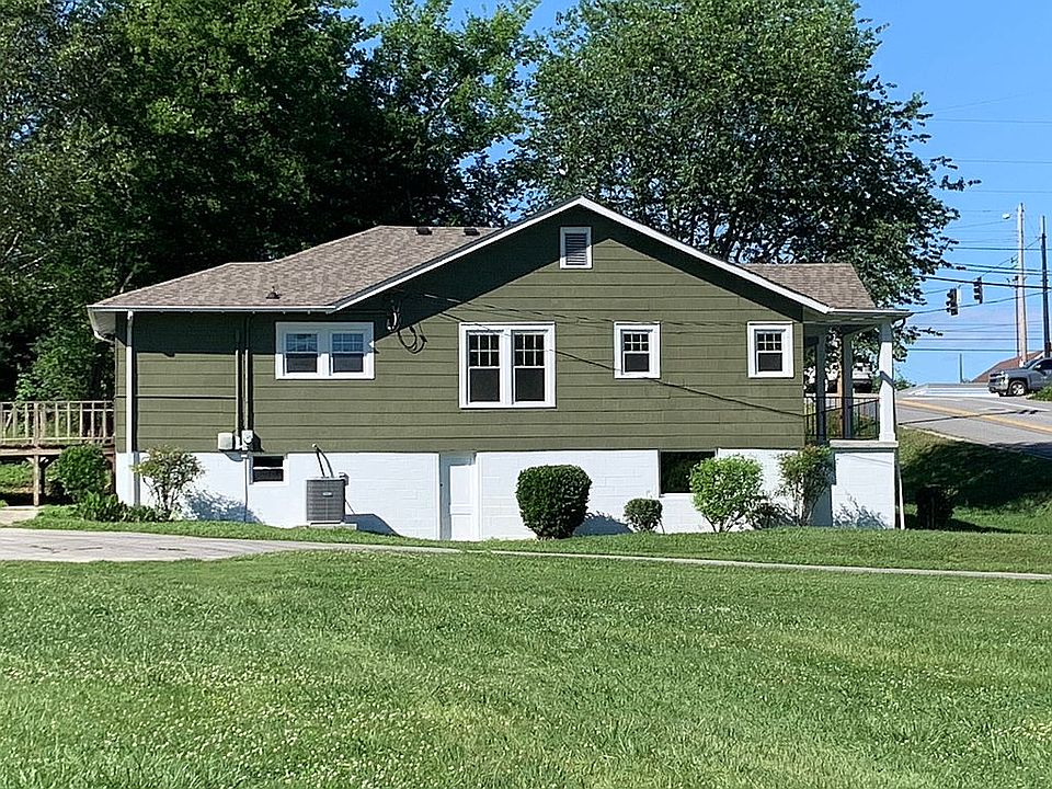 1st image of 3795 Thrushwood Dr
