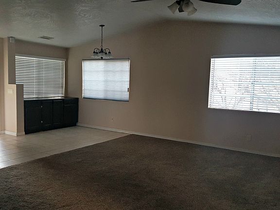 Open layout for entertaining