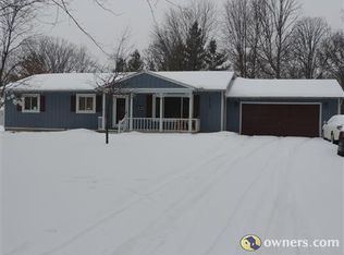 23349 Canfield Ave, Farmington Hills, MI