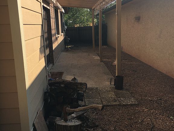 Sideyard