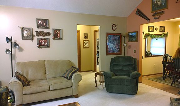 Spacious living room