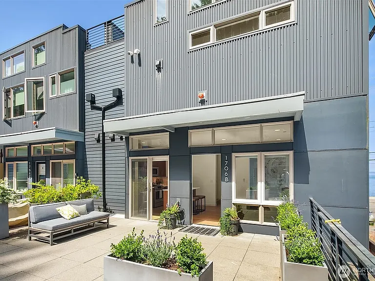 1706B Alki Ave SW — Photo 17
