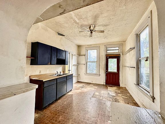 5th image of 4210 Turrill St