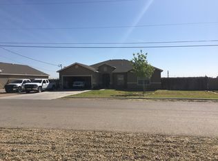 3906 N Jesse James Ct, Carlsbad, NM 88220