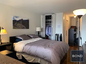 Rented by Bond New York