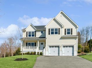 3 Waterview Dr, Ossining, NY 10562