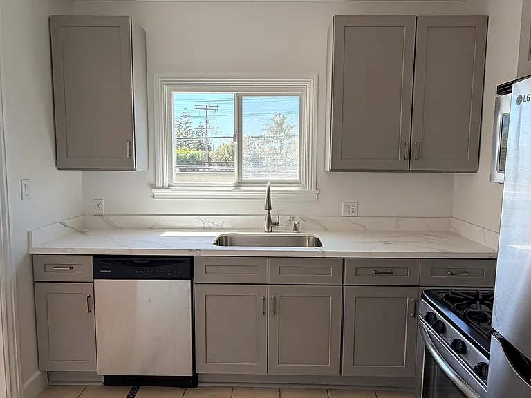 1002 Nowita Pl #2 — Photo 12