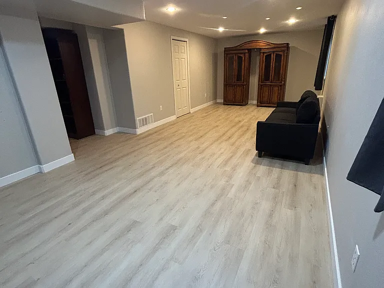 1325 N Ford St — Photo 49