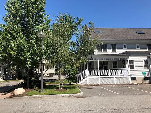 18 Russell Pl — Photo 35