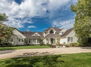 25 Cedar Ln, Remsenburg, NY 11960