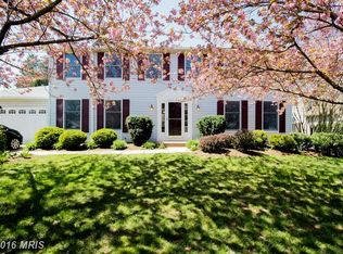 5425 Tree Line Dr, Centreville, VA 20120