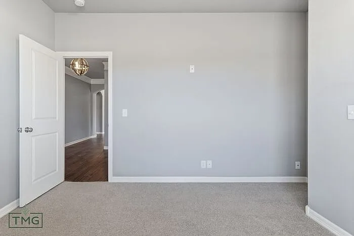 1507 E Jasper Pl — Photo 6