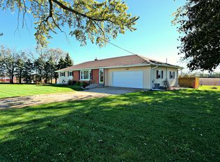 2938 Raffel Rd, Woodstock, IL 60098