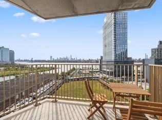 16 West St #850, Brooklyn, NY 11222