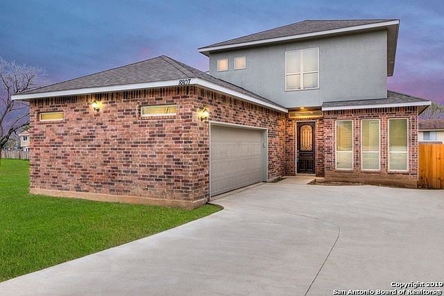 1st image of 8807 Heath Circle Dr