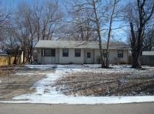 312 N Iowa Ave, Oxford, KS 67119