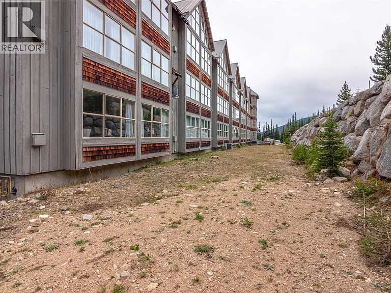 300 Strayhorse Rd #1 — Photo 13