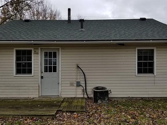 2nd image of 536 Delaware Ave