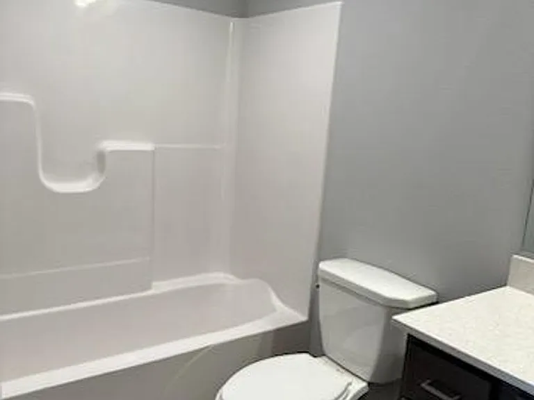101 S Jarvis St — Photo 11