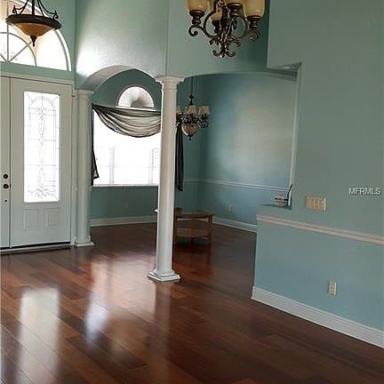 5th image of 708 Charter Wood Pl