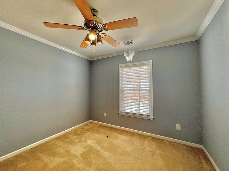 1948 Winpole Ln — Photo 34