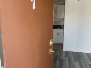 10424 S Broadway #7, Los Angeles, CA 90003
