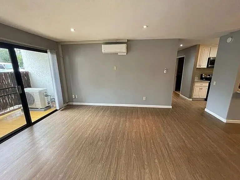 8324 Regents Rd #1B — Photo 8