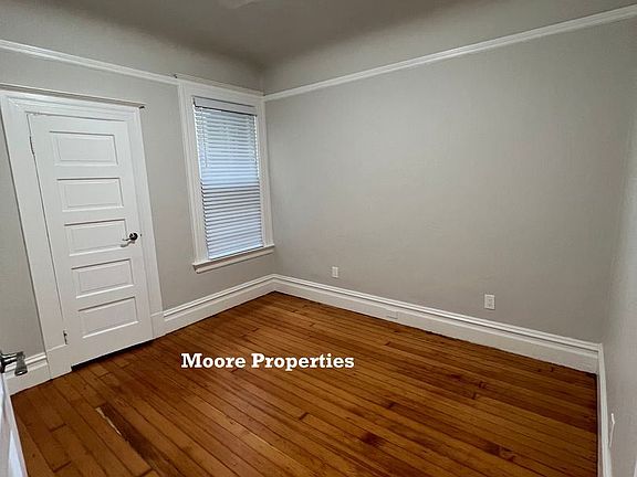 5th image of 1434 S Van Ness Ave #11427511