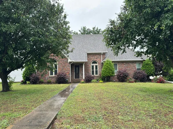 364 Oakview Cir, Killen, AL 35645