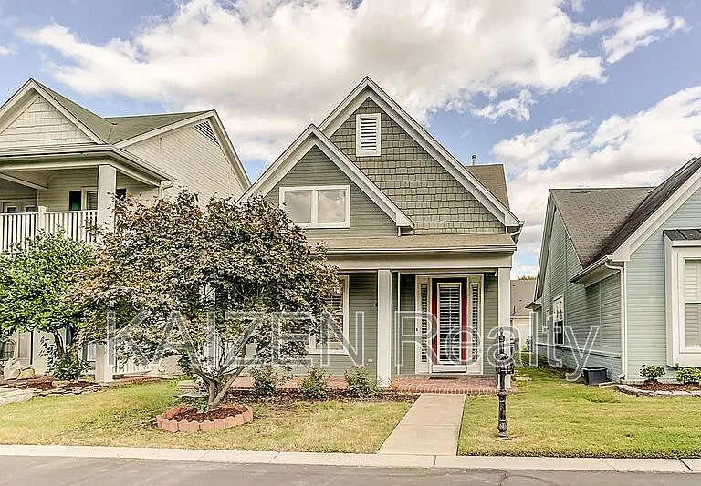 1338 Harbor Park Dr — Photo 1
