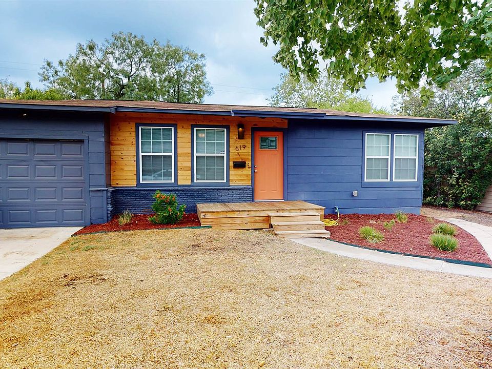 1st image of 619 Sumner Dr