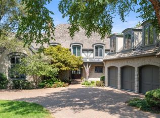 2513 W 102nd St, Leawood, KS 66206