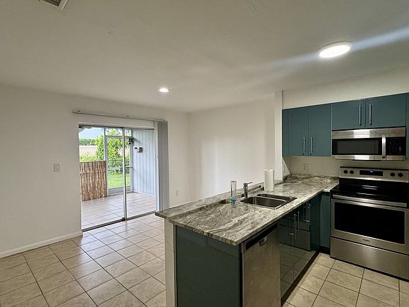 5th image of 9168 Tangelo Blvd