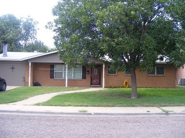 1st image of 607 E 54th St