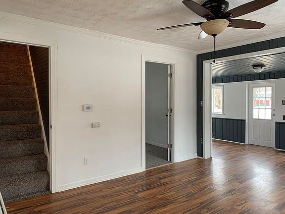 3rd image of 429 S Avenue A