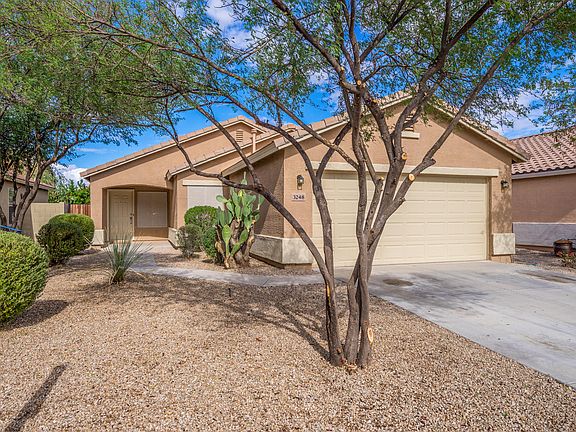 2nd image of 3248 W Sunshine Butte Dr