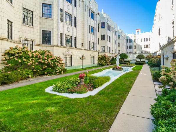 7350 N Ridge Blvd APT 22C, Chicago, IL 60645