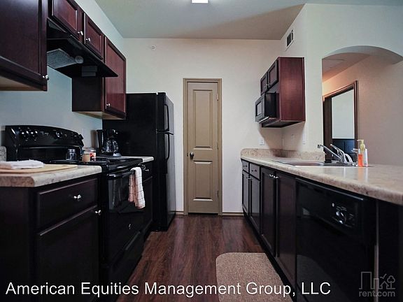3rd image of 2305 E 7th St APT 1106