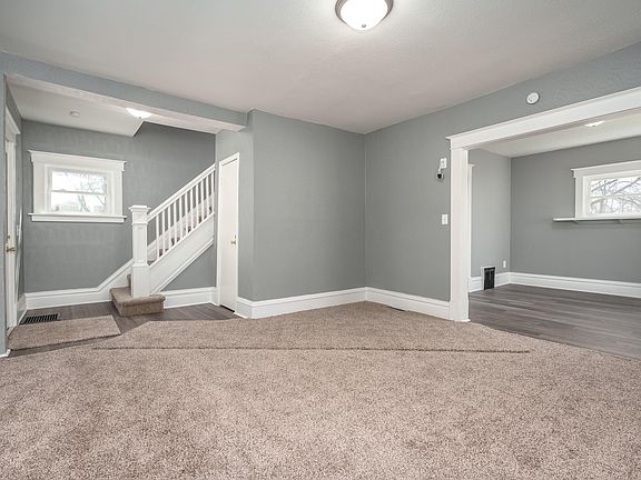 4th image of 601 Wallace Ave