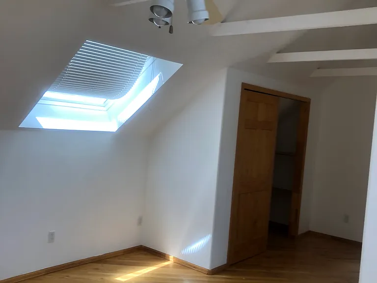 430 Mapleton Ave — Photo 15