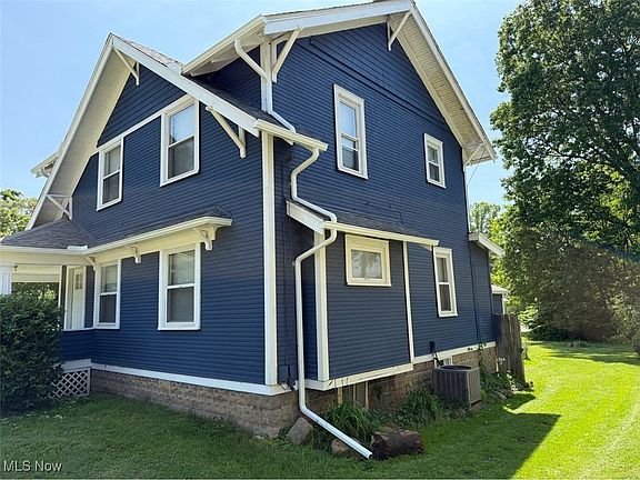 3rd image of 78 Fairview Ave