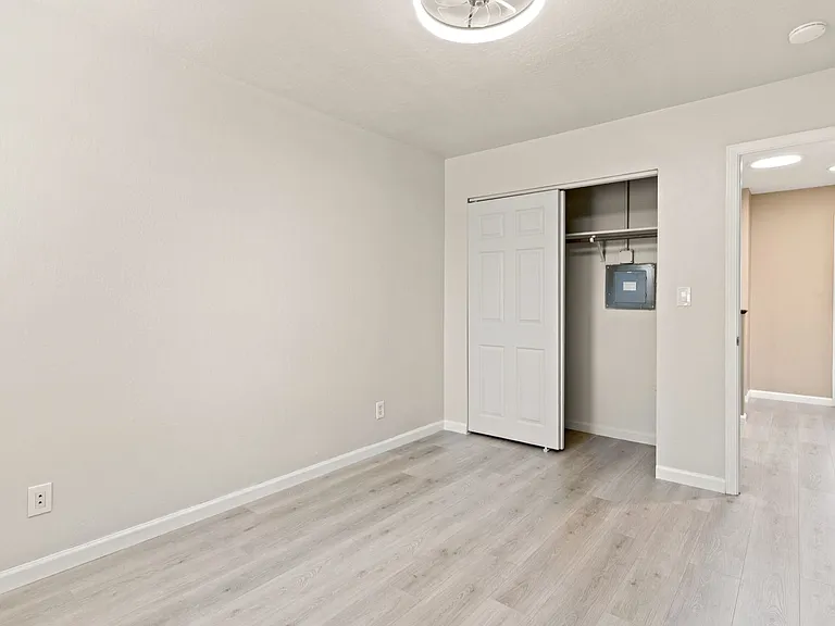 2844 Sombrero Cir — Photo 24