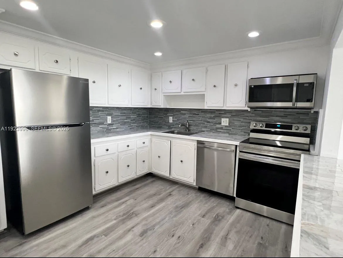 Sailboat Cay Condo — Photo 2