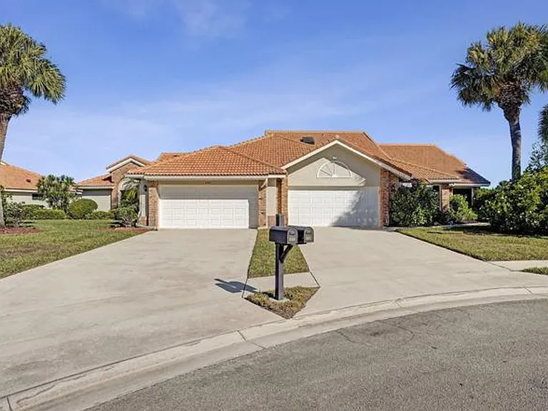 8486 Heather Pl — Photo 4