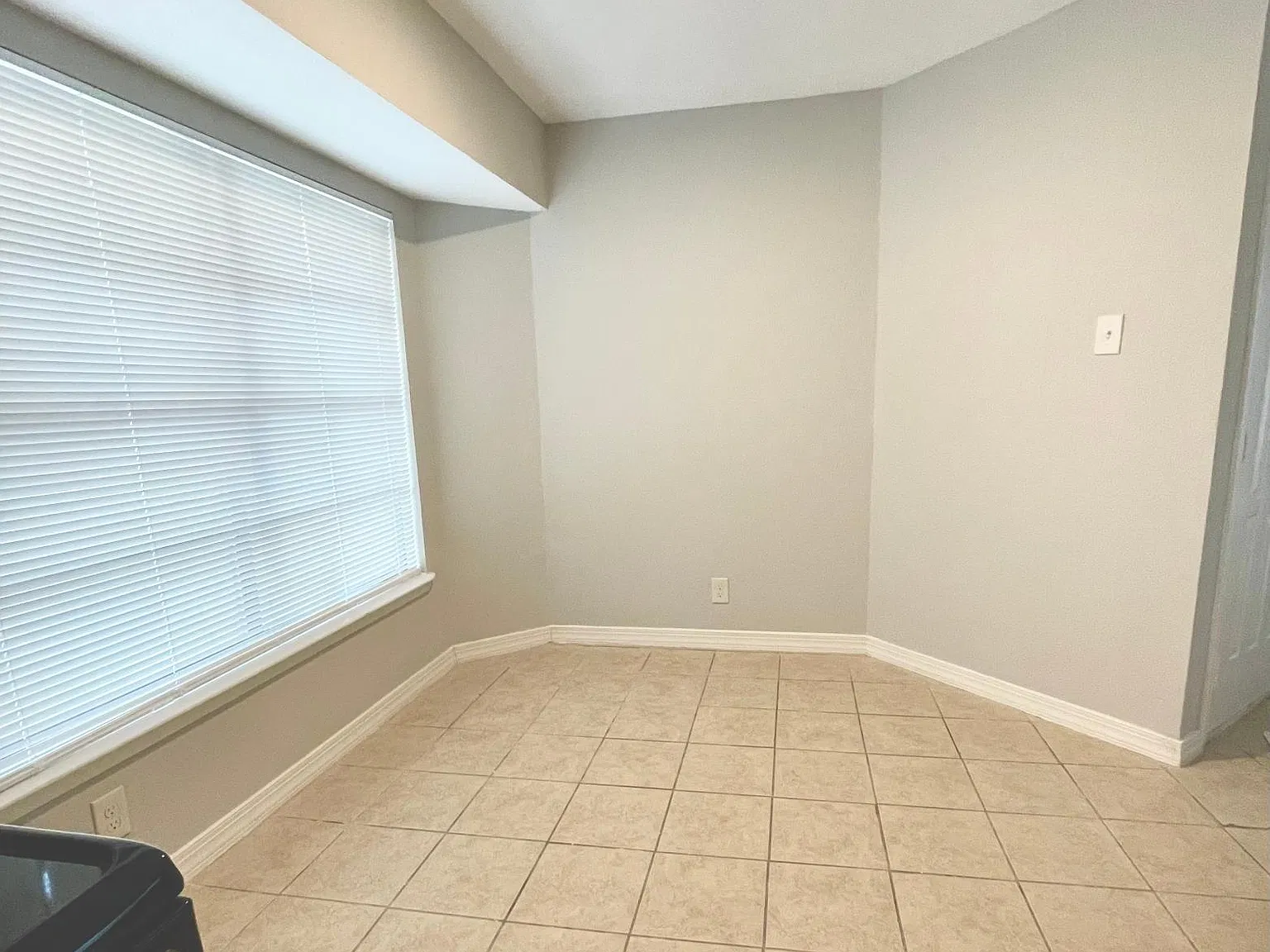 4040 Coral Sunrise — Photo 4