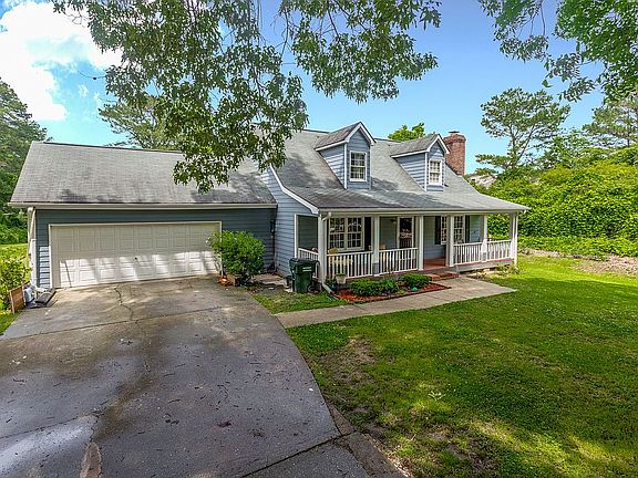4th image of 3885 Laurel Falls Dr