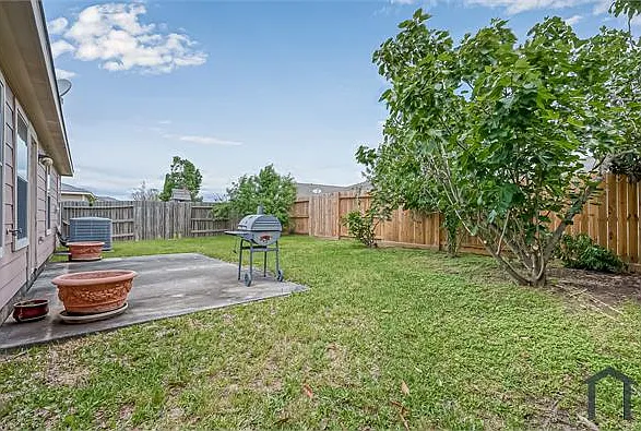 7722 Shavano Ln — Photo 31