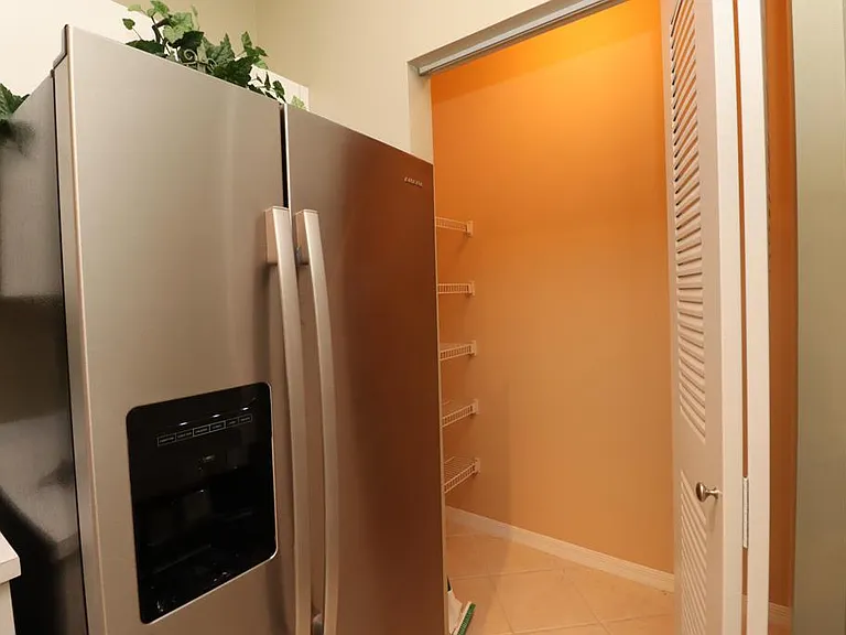 540 Florida Club Blvd #540 — Photo 4