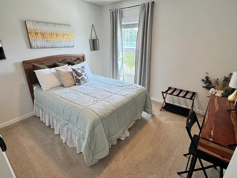 1931 Deep Lake Cir — Photo 4