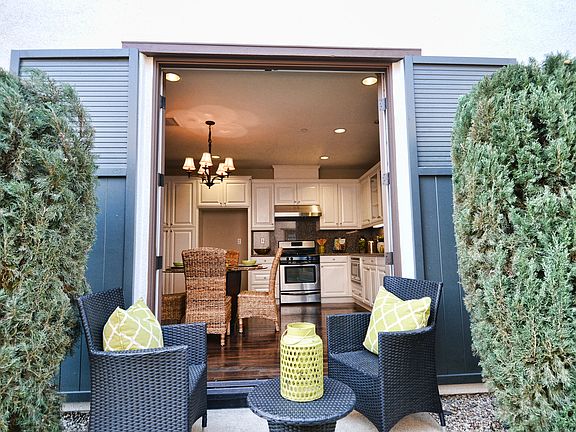 4th image of 873 Terrace Ln W Unit 2